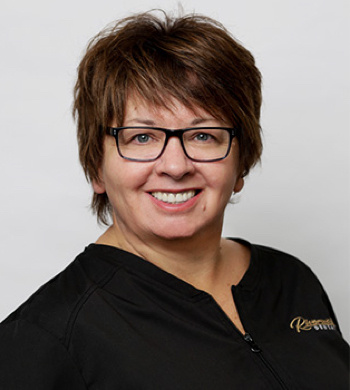 Glenna Romeo MacNeil, Hygienist